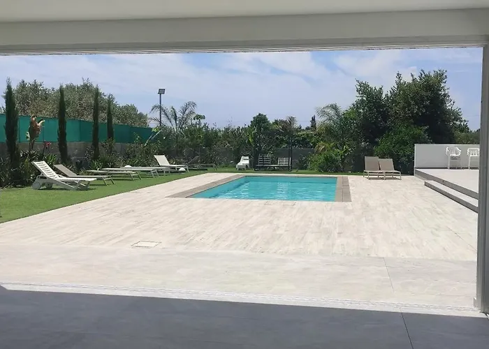Kiti Village Villa, Cyprus, Salt-Water Pool, 6 Bedrooms, Larnaca